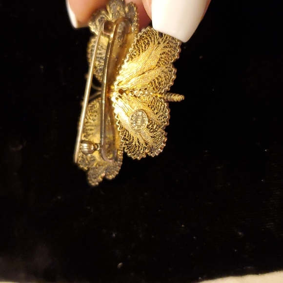 VTG BUTTERFLY BROOCH - Picture 6 of 6